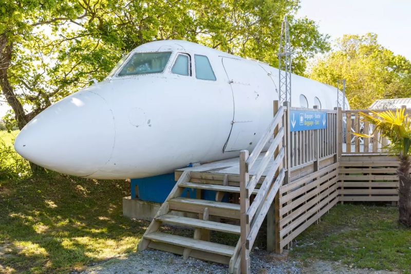 this-converted-airplane-home-is-most-unusual-airbnb-rental-so-far