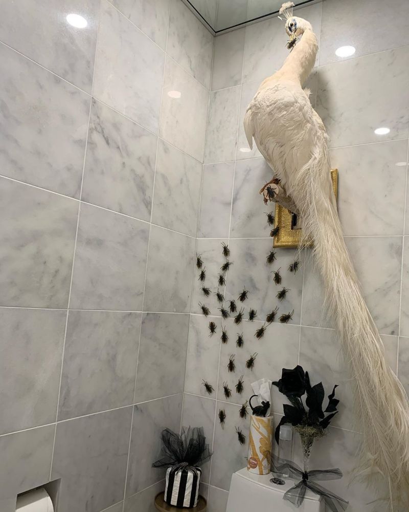 10 Spooky Halloween Bathroom Decorating Ideas For 2020