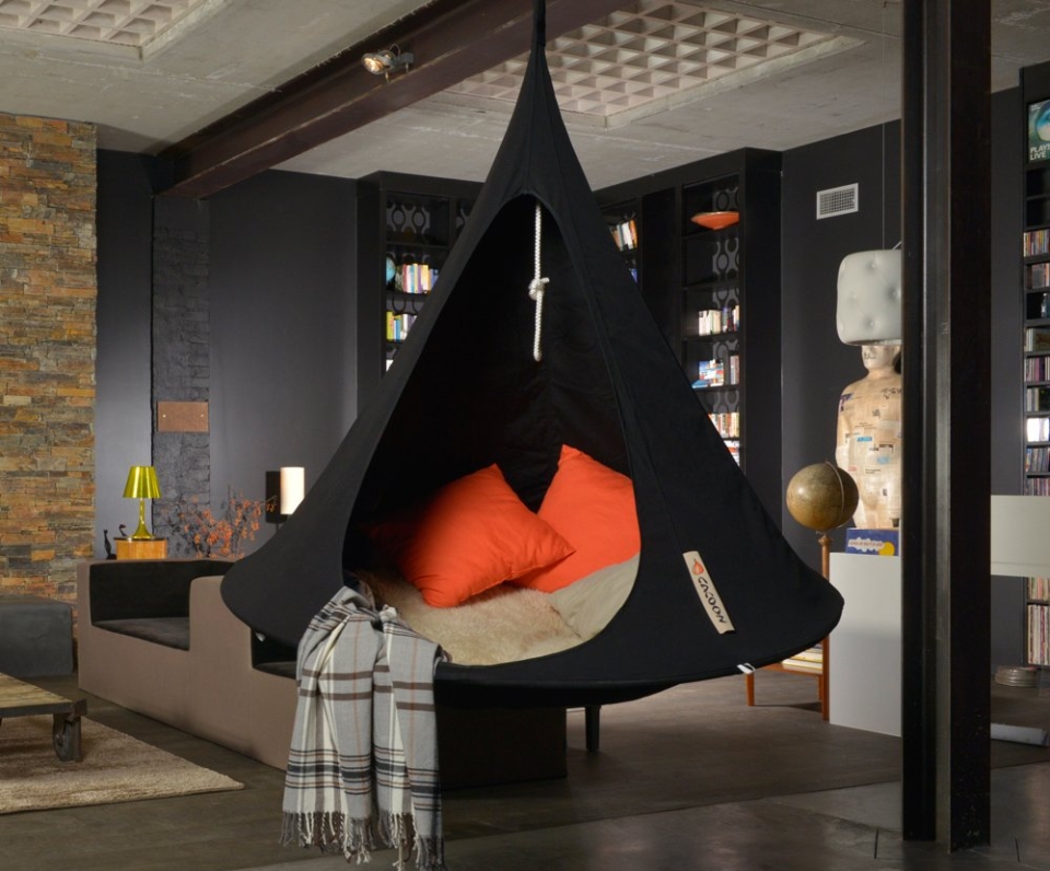 Cacoon Hanging Chair Is A Cool Hideaway For Outdoors