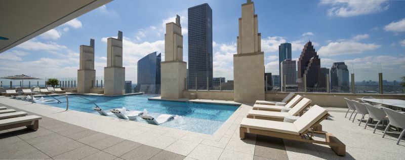 Market Square Tower’s glass sky pool floats 500 ft above the ground