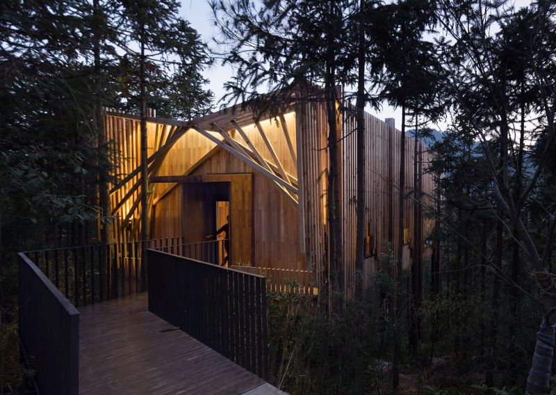 Treehouse M on Mount Qiyun is a romantic getaway for couples