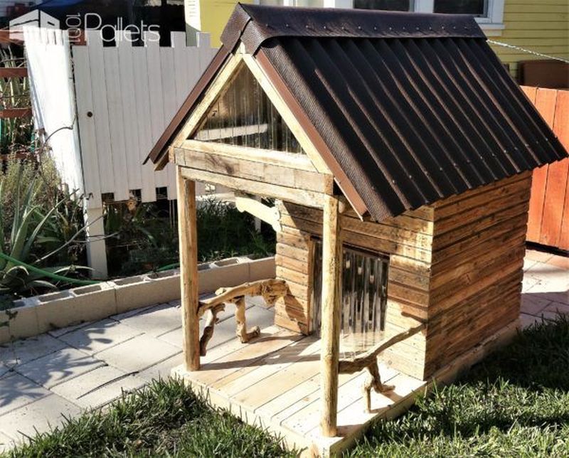 This Large Pallet Doghouse can be Turned into a Kids ...