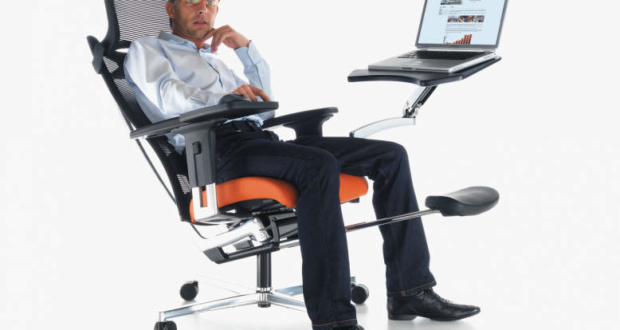 mPosition workstation has adjustable points to fine-tune seating position