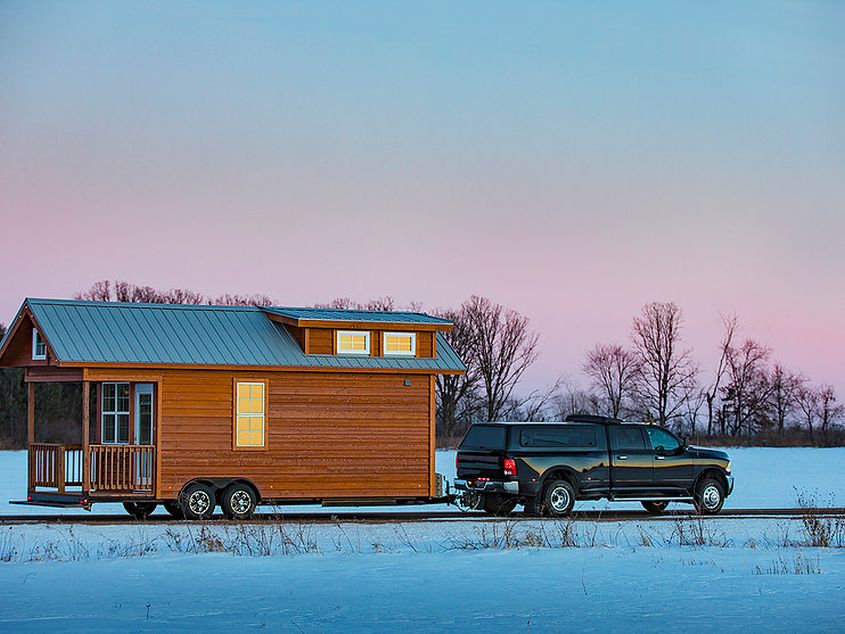 Tradition tiny house on wheels by Escape Traveler 