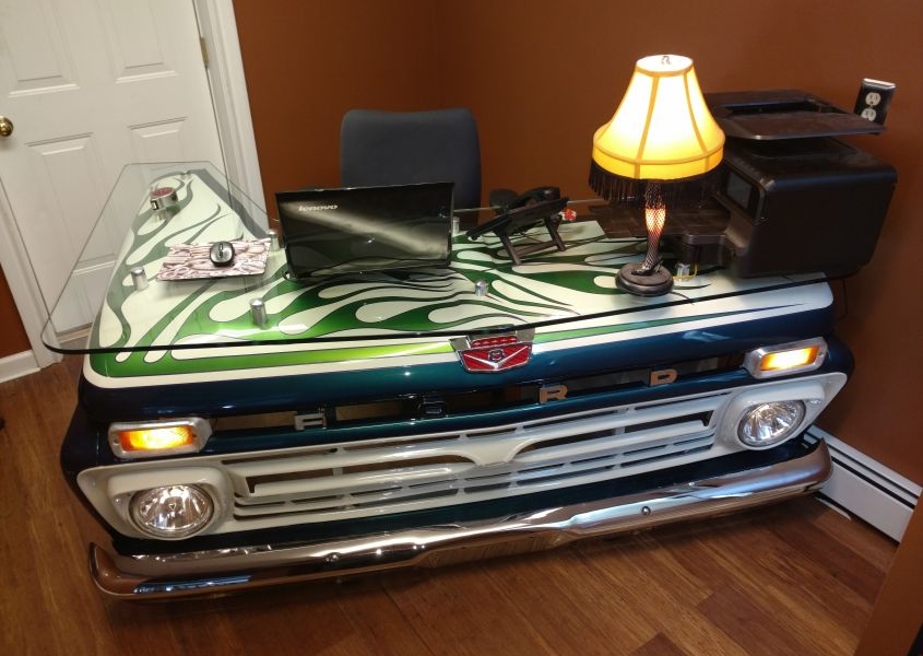 Dying Ford Truck Restored Into Office Desk