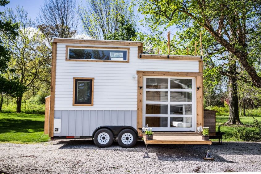 Small Homes with Garage: Unveiling the Appeal of Compact Living