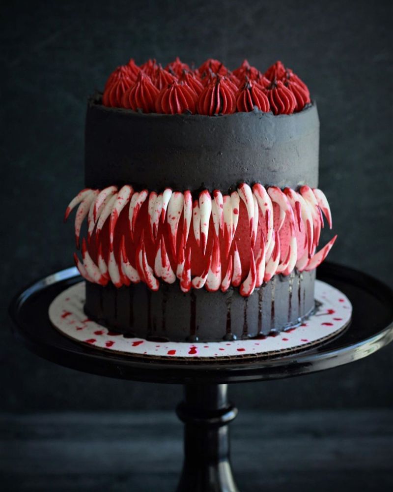 17 Thrilling Vegan Halloween Recipes That Are Scary Delicious