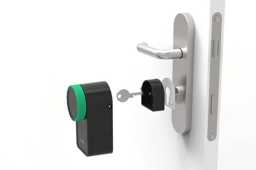 Keymitt Turns Your Existing Door Lock Into Smart Lock