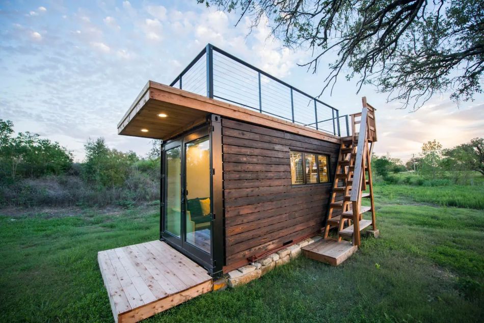 This Shipping Container Home in Waco, Texas can be Rented on Airbnb