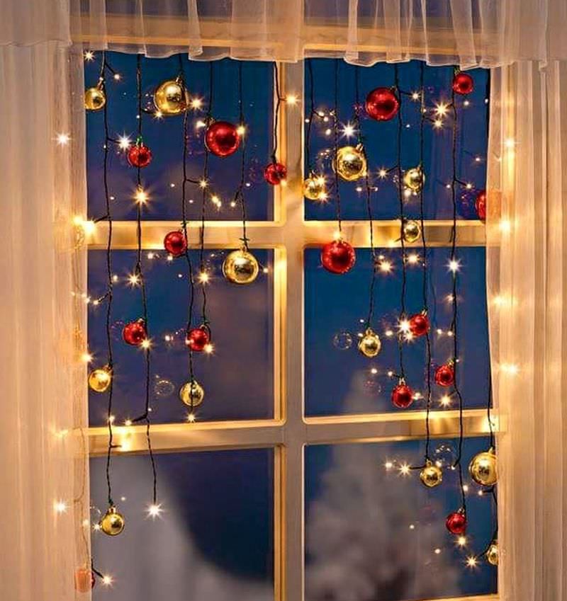 Super Cute And Easy Christmas Window Decoration Ideas 1 