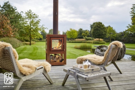 Rb73 Makes Corten Steel Outdoor Fireplaces With Glass Enclosures